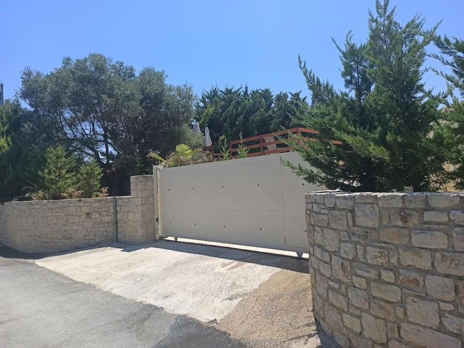 Villa Ikaros Kalamítsion Amigdhálion Esterno foto